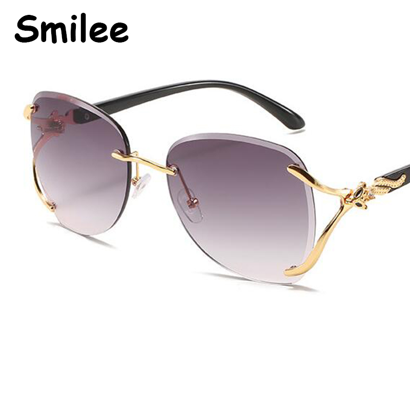 2020 New Oversized Rimless Women Sunglasses Designer Fashion Brown Vintage Retro Sunglasses Gradient Female Eyewear UV400, White;black
2020 New Oversized Rimless Women Sunglasses Designer Fashion Brown Vintage Retro Sunglasses Gradient Female Eyewear UV400, White;black