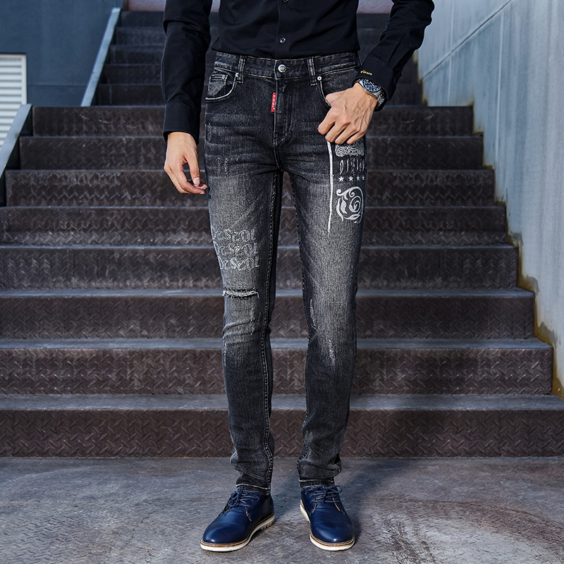 Fashion Streetwear Men Jeans Black Color Elastic Slim Fit Ripped Jeans High Quality Printed Designer Hip Hip Denim Long Pants
Fashion Streetwear Men Jeans Black Color Elastic Slim Fit Ripped Jeans High Quality Printed Designer Hip Hip Denim Long Pants