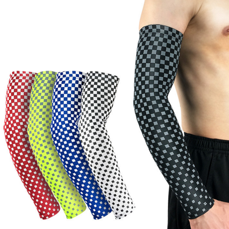 Compression Arm Sleeves Plaid Printed Lengthen Oversleeve Arm Warmer Sun UV Protection Football Basketball Cycling Sports Safety, White
Compression Arm Sleeves Plaid Printed Lengthen Oversleeve Arm Warmer Sun UV Protection Football Basketball Cycling Sports Safety, White