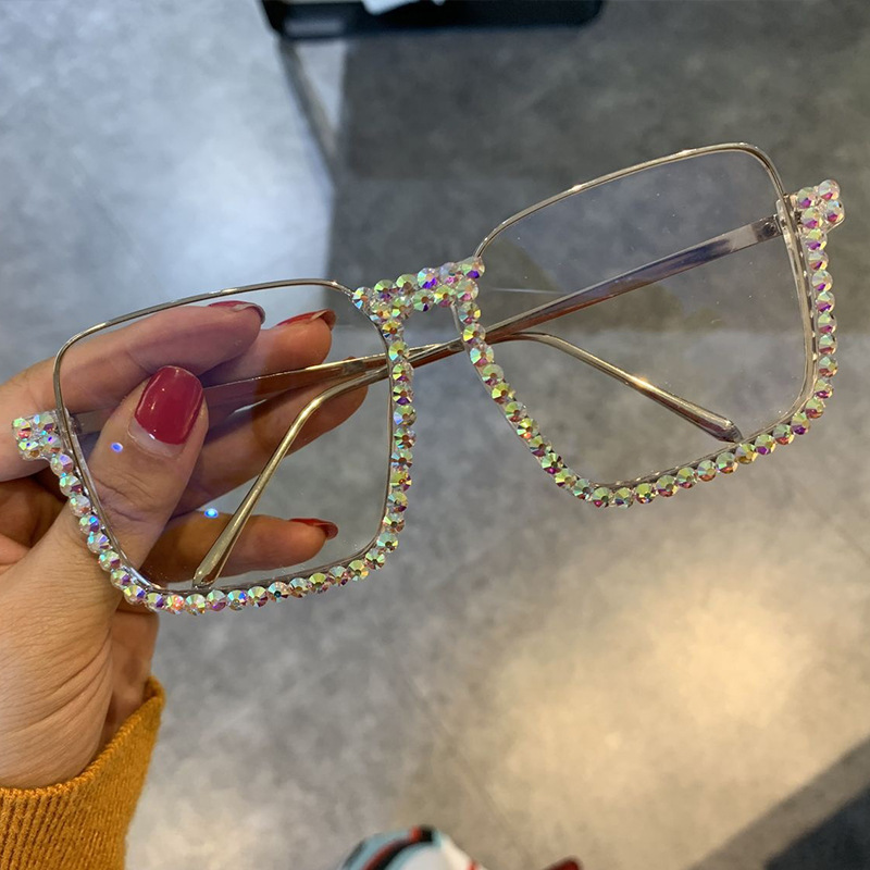 Luxury Rhinestone Glasses Frame Sunglasses Women Men New Fashion Rimless Sun Glasses Hand-Set Rhinestone Goggles UV400 NX
Luxury Rhinestone Glasses Frame Sunglasses Women Men New Fashion Rimless Sun Glasses Hand-Set Rhinestone Goggles UV400 NX