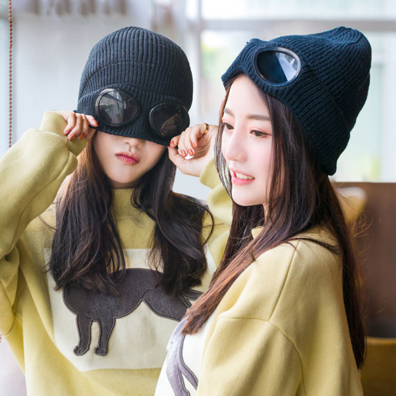 Beanies Q Fashion Autumn Winter Solid Color Unisex Windproof Goggles Caps For Men Women Casual Plus Velvet Ski Hat Knitted Warm Wool
Beanies Q Fashion Autumn Winter Solid Color Unisex Windproof Goggles Caps For Men Women Casual Plus Velvet Ski Hat Knitted Warm Wool