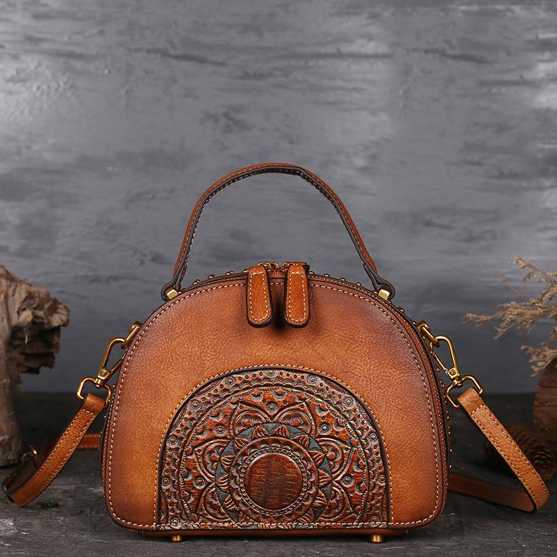 Free Shipping Women Handmade Bag Genuine Leather Ladies Shoulder Bags Vintage Retro Bag Messenger Crossbody Bags Women Handbag, Green
Free Shipping Women Handmade Bag Genuine Leather Ladies Shoulder Bags Vintage Retro Bag Messenger Crossbody Bags Women Handbag, Green