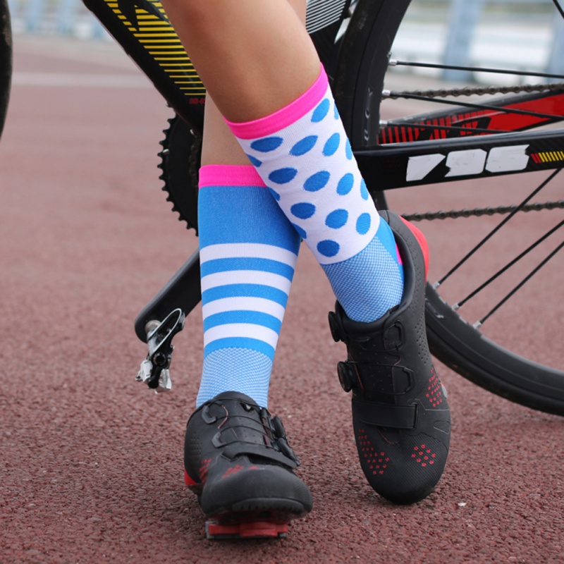 Top Quality Professional Brand Sport Pro Cycling Socks Comfortable Road Bicycle Socks Mountain Bike Racing
Top Quality Professional Brand Sport Pro Cycling Socks Comfortable Road Bicycle Socks Mountain Bike Racing