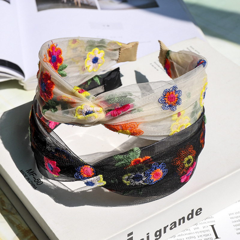 2020 Embroidery Floral Girls Hairband Bezel Summer Headband for Women Lady Hair Band Wide Side Cross Hair Hoop Accessories
2020 Embroidery Floral Girls Hairband Bezel Summer Headband for Women Lady Hair Band Wide Side Cross Hair Hoop Accessories