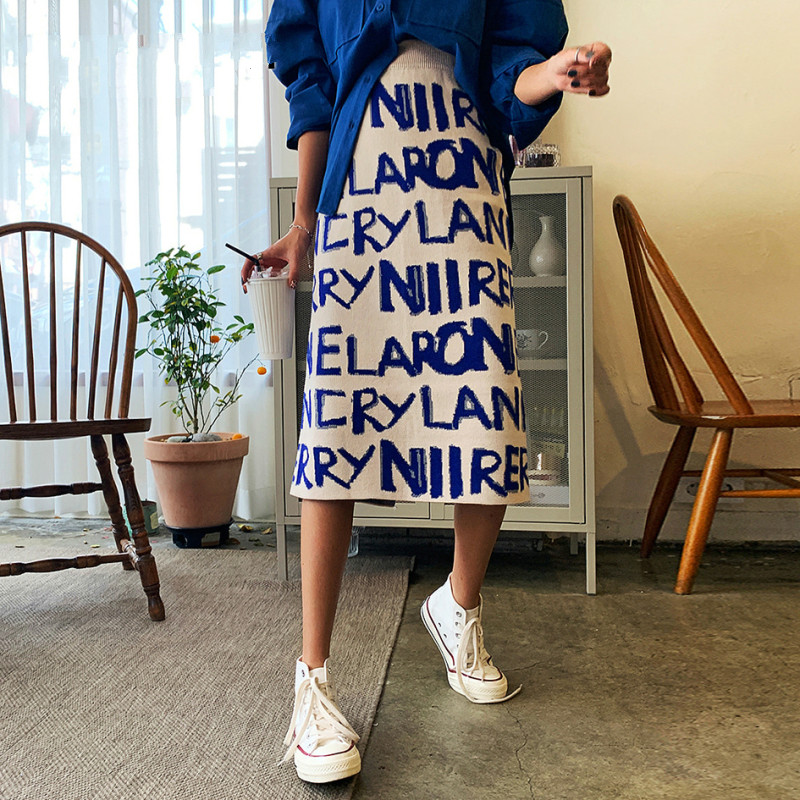 Sweater Skirt Women Letter Print Knitted Korean Skirt Hgih Waist Long Winter Wrap Designer 2020 Fashion K791, Beige
Sweater Skirt Women Letter Print Knitted Korean Skirt Hgih Waist Long Winter Wrap Designer 2020 Fashion K791, Beige