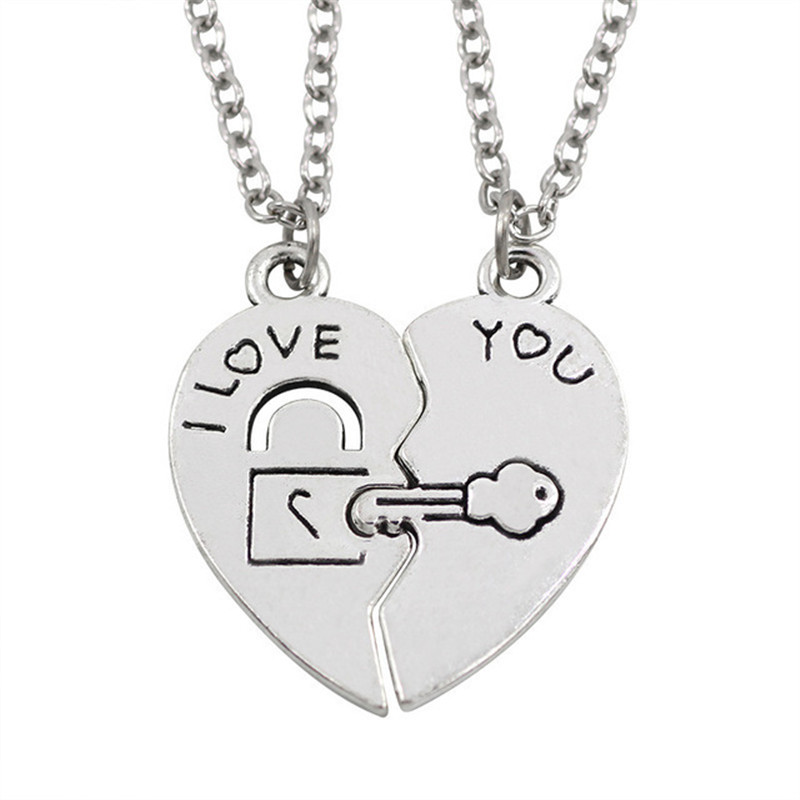Couple 2 Pieces / Set Of Love Necklace Female Alloy Pendant Stitching Men And Women Jewelry Valentine's Day Gift Direct Sales
Couple 2 Pieces / Set Of Love Necklace Female Alloy Pendant Stitching Men And Women Jewelry Valentine's Day Gift Direct Sales