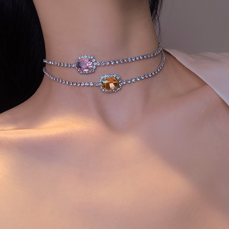 Kpop Fashion Shiny Square Crystal Choker Necklace For Women Girls Elegant Rhinestone Pendants Party Aesthetic Jewelry Gift
Kpop Fashion Shiny Square Crystal Choker Necklace For Women Girls Elegant Rhinestone Pendants Party Aesthetic Jewelry Gift