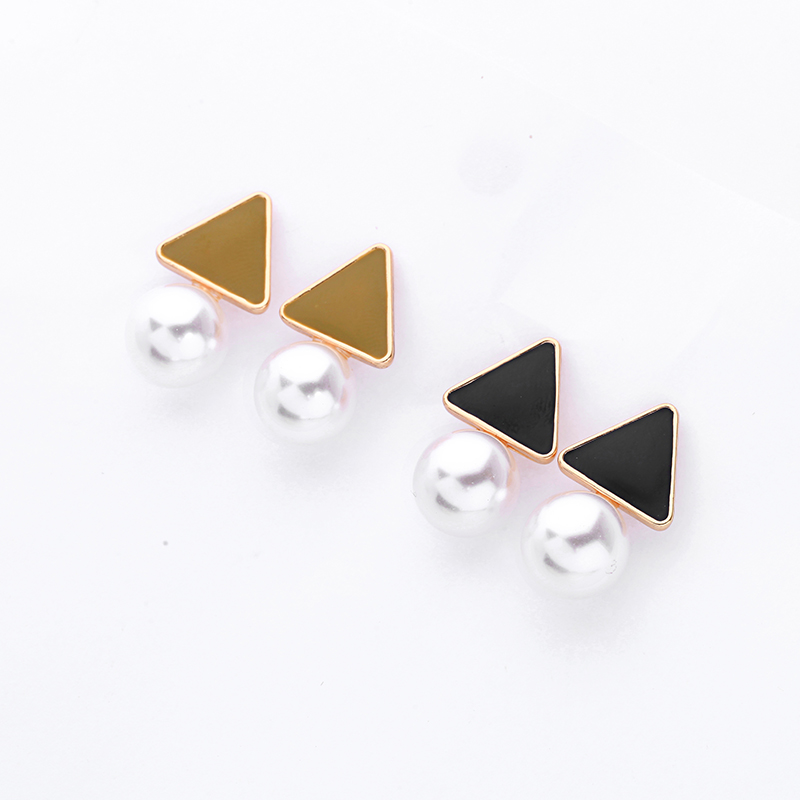 kissme Unique Red&Black Triangle Enamel Acrylic Pearl Stud Earrings For Women Gifts Gold Color New Fashion Jewelry Wholesale
kissme Unique Red&Black Triangle Enamel Acrylic Pearl Stud Earrings For Women Gifts Gold Color New Fashion Jewelry Wholesale