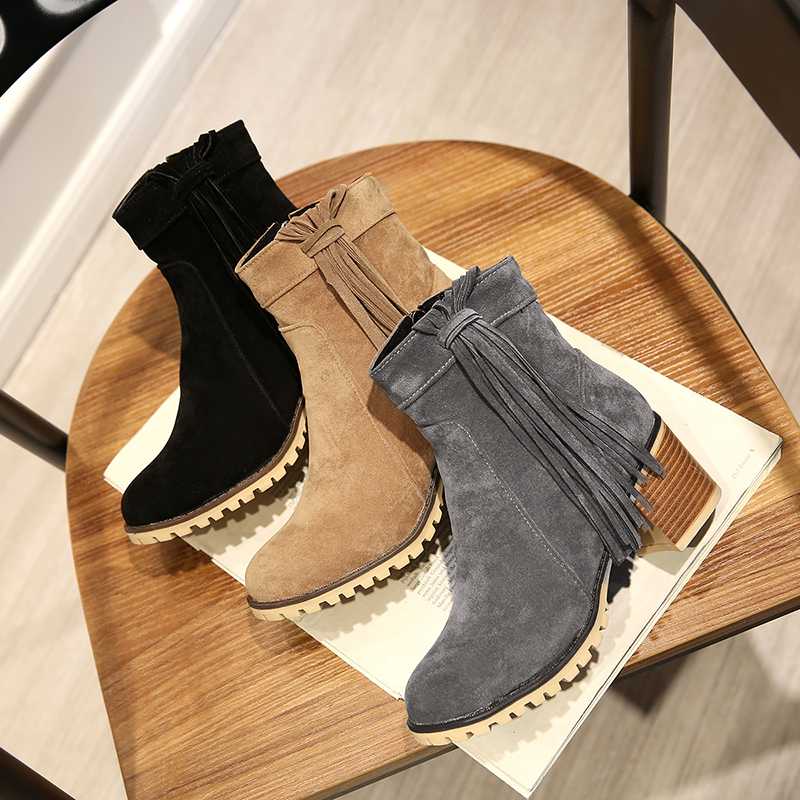 PQECFS Big size 35-43 high quality 2020 spring & autumn & winter women solid strange style high heels ankle boots 3 colors, Black
PQECFS Big size 35-43 high quality 2020 spring & autumn & winter women solid strange style high heels ankle boots 3 colors, Black