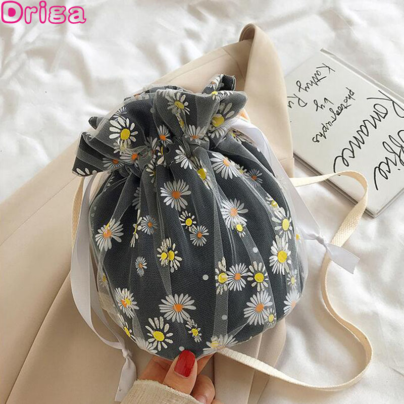 Driga New Lace Flower Women Bags Cute Drawstring Lace Canvas Bag Bucket Bag Fashion Shoulder Crossbody Casual Ladies Handbag, Pink
Driga New Lace Flower Women Bags Cute Drawstring Lace Canvas Bag Bucket Bag Fashion Shoulder Crossbody Casual Ladies Handbag, Pink