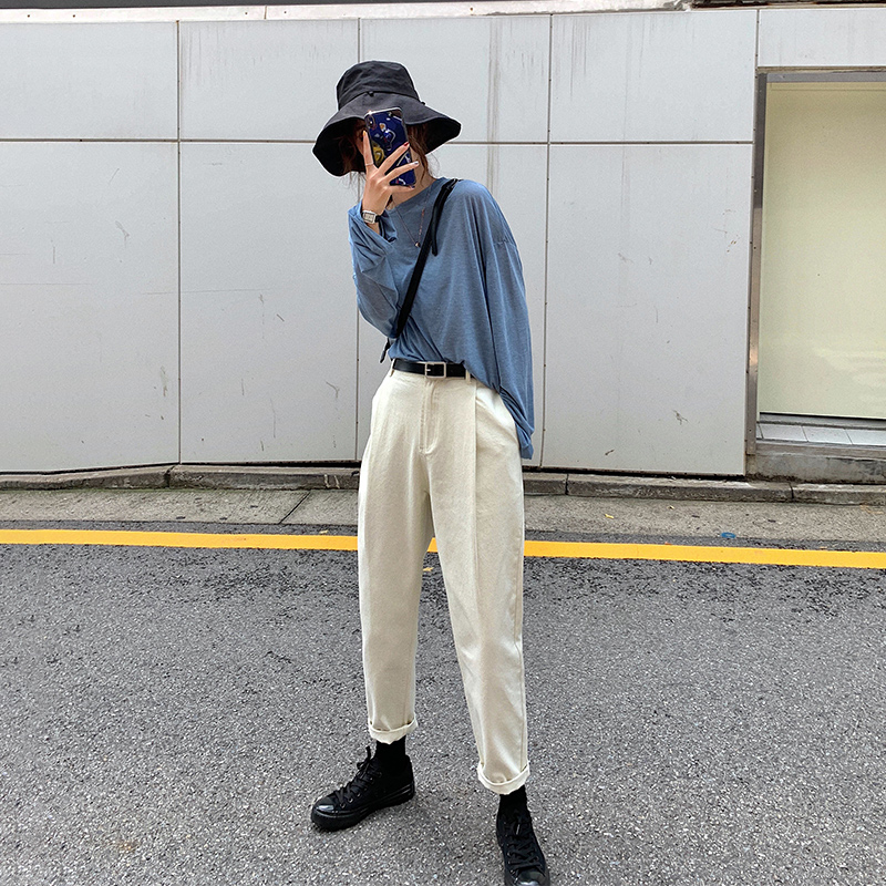 2020 Retro White Straight Jeans Women' Loose Korean Version Was Thin Casual Wide Leg Harlan Nine Points Overalls, Beige
2020 Retro White Straight Jeans Women' Loose Korean Version Was Thin Casual Wide Leg Harlan Nine Points Overalls, Beige