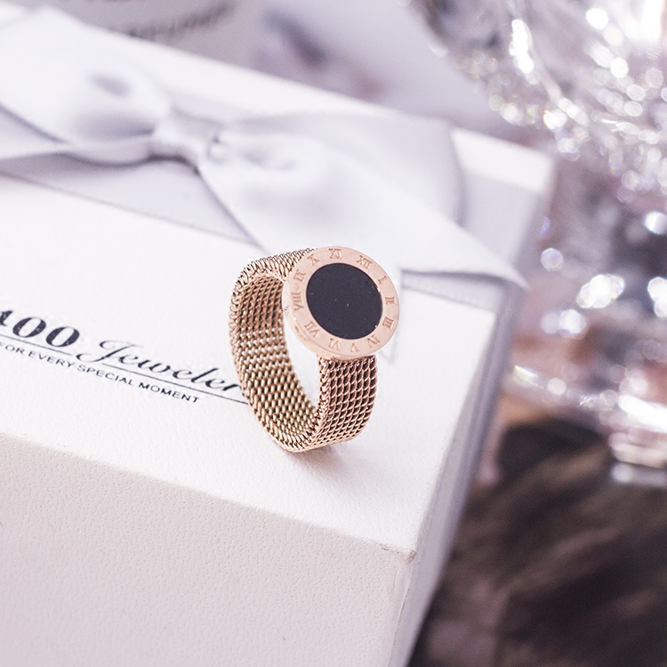 YUN RUO 2020 Fashion Roman Black Grids Ring Couple Rose Gold Color Woman Birthday Gift Party Titanium Steel Jewelry Never Fade
YUN RUO 2020 Fashion Roman Black Grids Ring Couple Rose Gold Color Woman Birthday Gift Party Titanium Steel Jewelry Never Fade