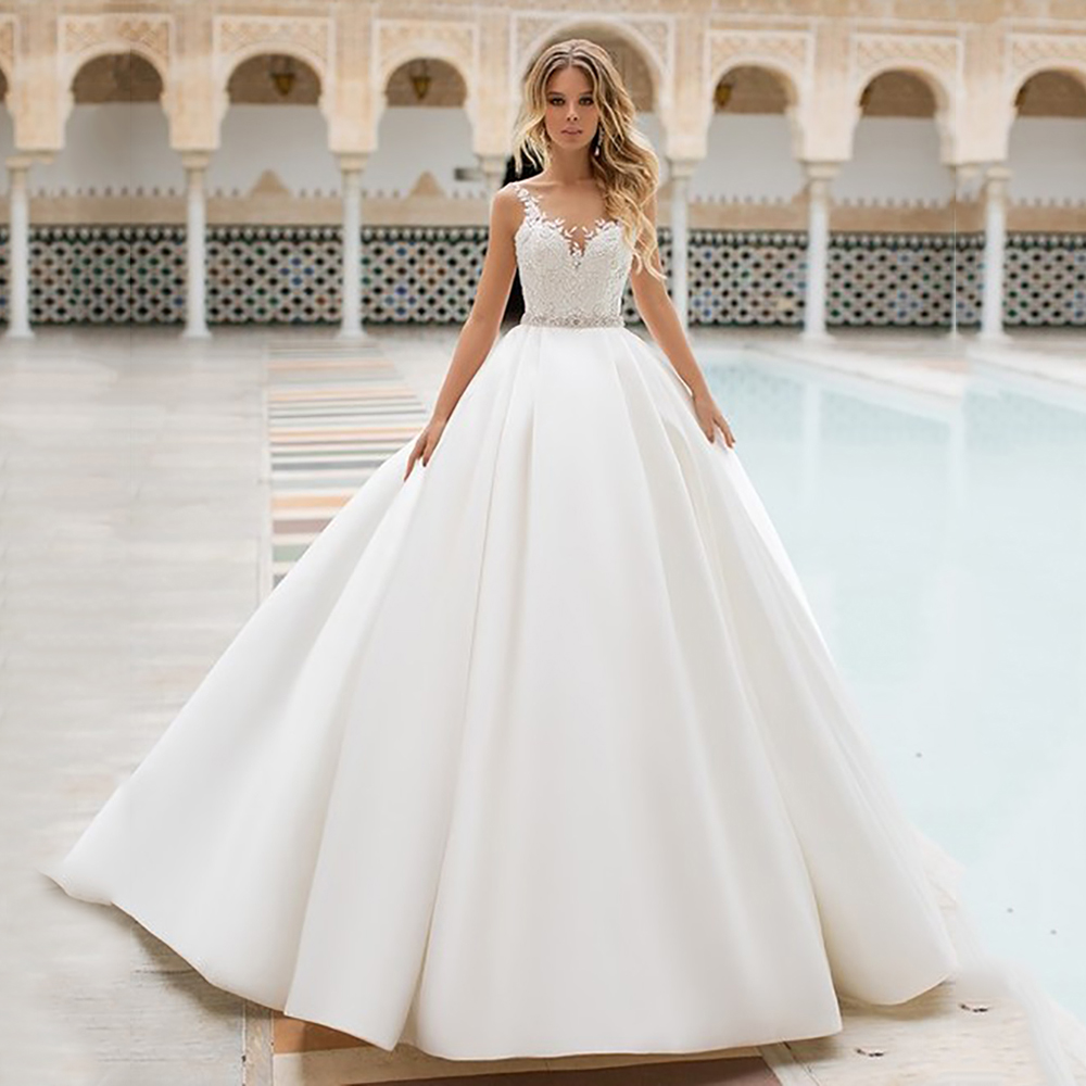 Sexy Lace Appliques Illusion Satin Bridal Dress bohemian Wedding gowns Floor Length vestido de noiva Lace Dresses, Champagne
Sexy Lace Appliques Illusion Satin Bridal Dress bohemian Wedding gowns Floor Length vestido de noiva Lace Dresses, Champagne
