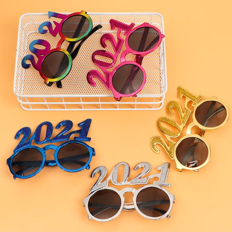 1PC Happy New Year Eyeglasses Frame for 2021 New Year Eve Party Xmas Ornaments Eyeglasses Funny Novelty Glasses Gift Supplies
1PC Happy New Year Eyeglasses Frame for 2021 New Year Eve Party Xmas Ornaments Eyeglasses Funny Novelty Glasses Gift Supplies