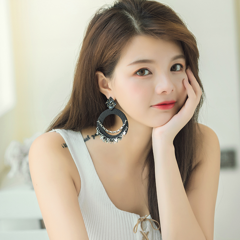 Hot Sale Leather Ring Earrings Female Temperament Personality Wild Dotted Five-pointed Star Chain Female Earrings