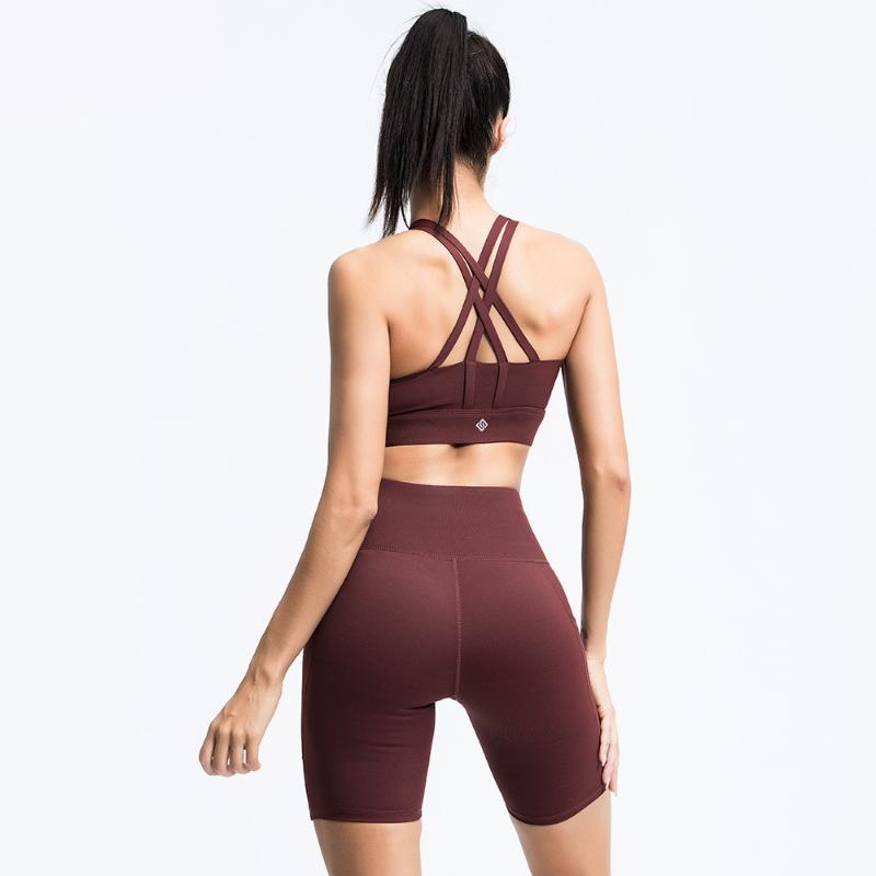 Two Piece Yoga Set Women Seamless Beauty Back Crop Top High Waist Shorts Fitness Clothes Sport Suit Pockets Running Hips Femme, Black
Two Piece Yoga Set Women Seamless Beauty Back Crop Top High Waist Shorts Fitness Clothes Sport Suit Pockets Running Hips Femme, Black