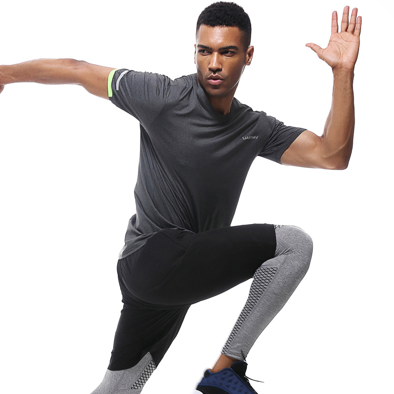UABRAV 2020 New Men T-Shirts Fitness Quick Dry T-shirts Workout Compression Elastic Slimming Fit Male Exercise, Gray
UABRAV 2020 New Men T-Shirts Fitness Quick Dry T-shirts Workout Compression Elastic Slimming Fit Male Exercise, Gray