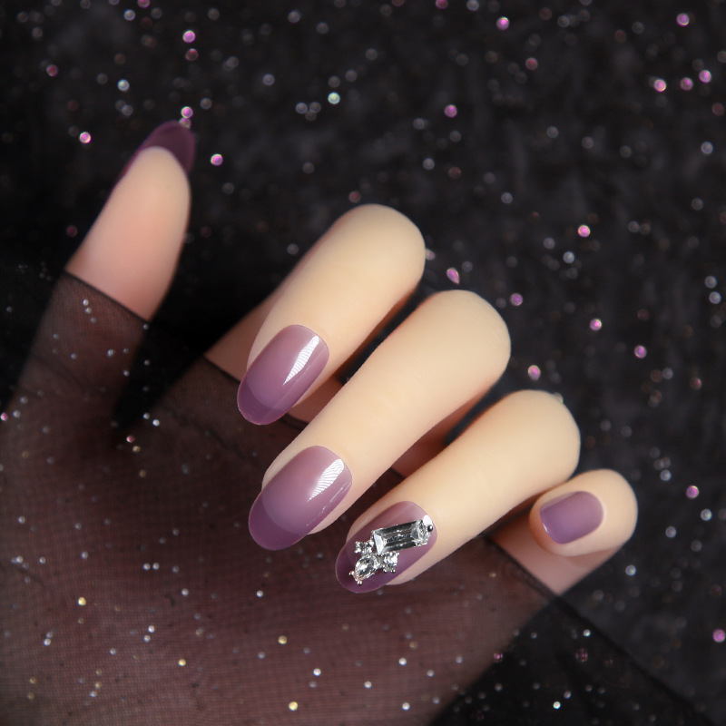 24PCS/box Summer Ice Transparent Fragrant Taro Purple Mid-length Wearable Fake Nail Fresh Diamond Decorated press on nail coffin, As shown
24PCS/box Summer Ice Transparent Fragrant Taro Purple Mid-length Wearable Fake Nail Fresh Diamond Decorated press on nail coffin, As shown