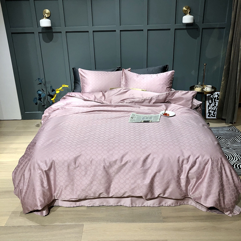 4 Piece Vintage Pink Bedding Set Queen Size Bed Linen Satin Bedsheet Set Egypt Cotton Bedclothes King Duvet Cover Double Bed
4 Piece Vintage Pink Bedding Set Queen Size Bed Linen Satin Bedsheet Set Egypt Cotton Bedclothes King Duvet Cover Double Bed
