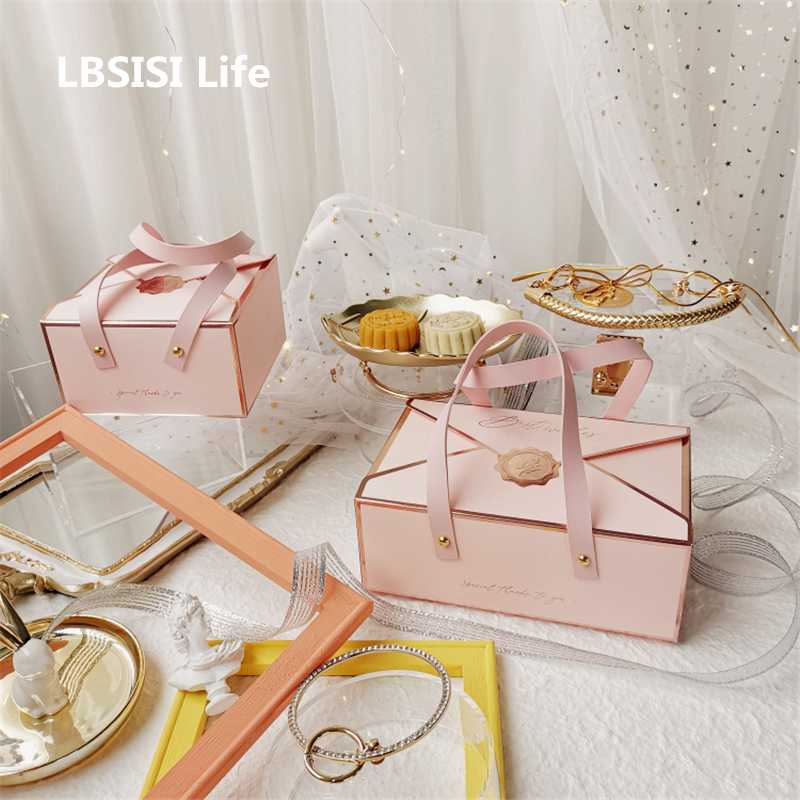 LBSISI Life 5pcs Wedding Birthday Party Gift Packaging Bronzing Handle Paper Boxes Baking Biscuit Supplies Celebrate Colorful
LBSISI Life 5pcs Wedding Birthday Party Gift Packaging Bronzing Handle Paper Boxes Baking Biscuit Supplies Celebrate Colorful