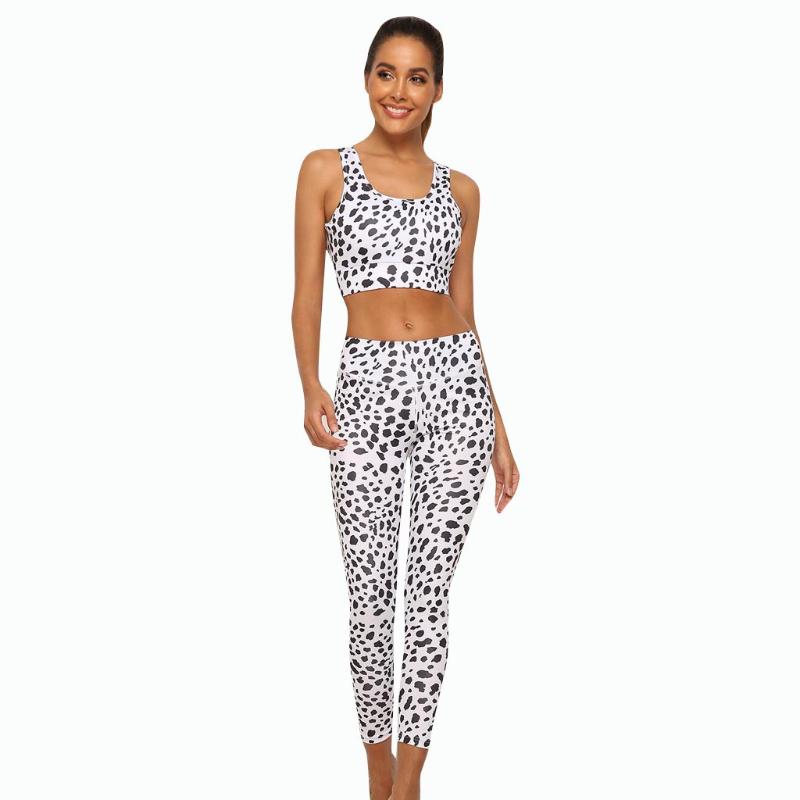 Cow Print Yoga Set High Waist Yoga Pants Bra 2 Piece Set Women Ropa Deportiva Mujer Breathable Gym Clothing Fitness z2, Black
Cow Print Yoga Set High Waist Yoga Pants Bra 2 Piece Set Women Ropa Deportiva Mujer Breathable Gym Clothing Fitness z2, Black