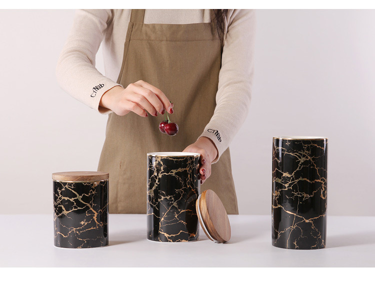 Decorative bottle ceramic snack storage sealed tank tank marble grain cereal storage
Decorative bottle ceramic snack storage sealed tank tank marble grain cereal storage
