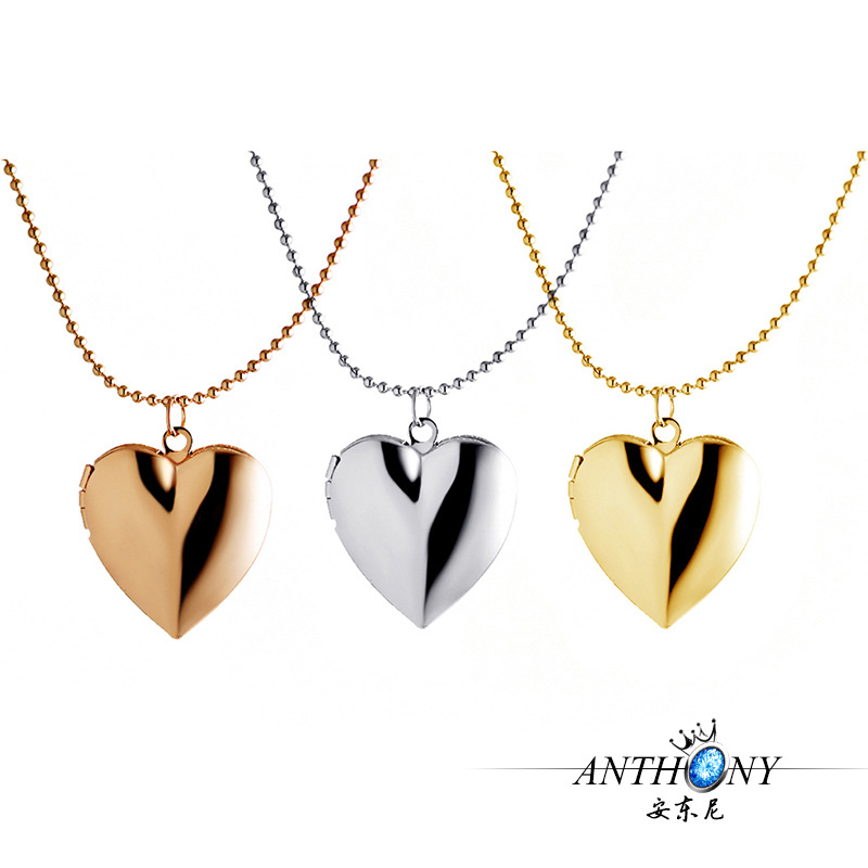 New Vintage Style Delicate 3 Color Stainless Steel Round Necklace Secret Hiding Place Photo Locket Heart Necklace Photos Box