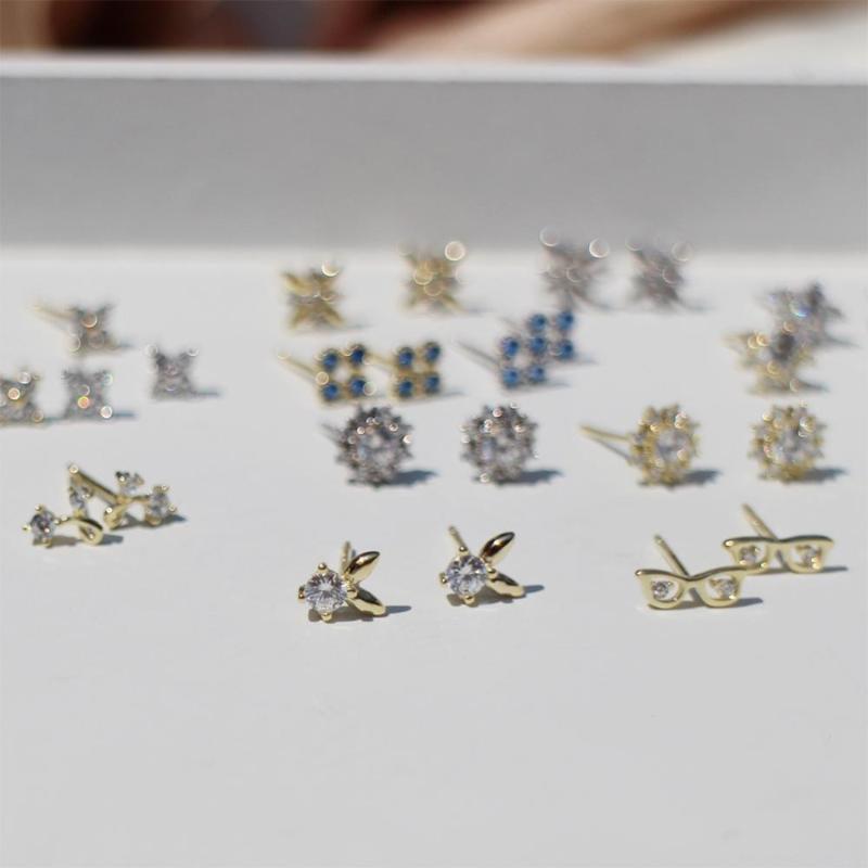 NEW 925 sterling silver earring fashion personality zircon irregular mini lovely stud earring wild trend woman girl ear jewelry
NEW 925 sterling silver earring fashion personality zircon irregular mini lovely stud earring wild trend woman girl ear jewelry