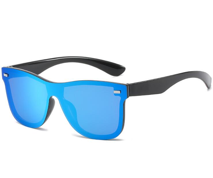 Trendy Street Shooting Wild Mi-match One-piece Glasses Fashion Cycling Reflective Sunglasses
Trendy Street Shooting Wild Mi-match One-piece Glasses Fashion Cycling Reflective Sunglasses