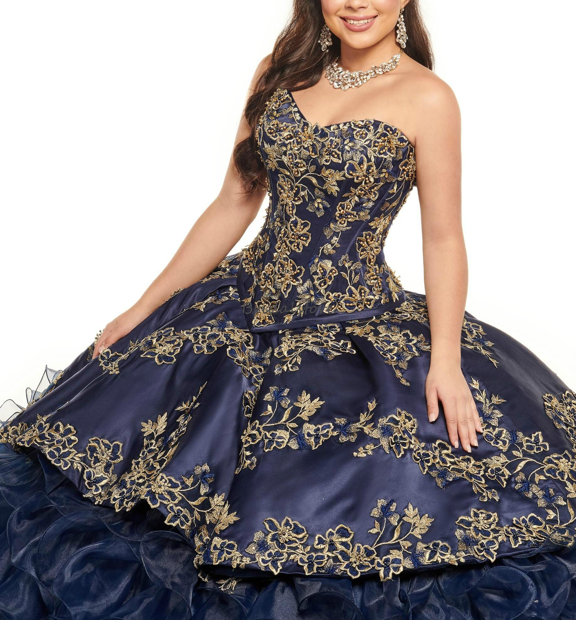 Red Princess Quinceanera Dresses With Embroidery 2021 Sweethart Organza Ruffles Tiered Masquerade Prom Party Dresses Vintage Sweet 16 Dress