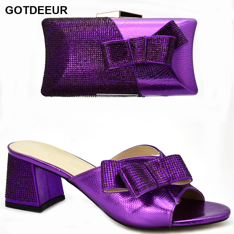 Latest Italian Designer Shoes and Bags Matching Set Decorate with Rhinestone Women Shoes High Heel Luxury Women Designers, Red only shoes
Latest Italian Designer Shoes and Bags Matching Set Decorate with Rhinestone Women Shoes High Heel Luxury Women Designers, Red only shoes