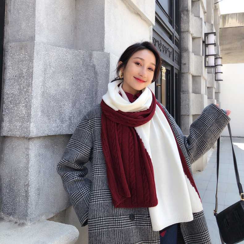 Women Stitching Scarf 200 * 45cm Winter Knitting Scarf Color Matching Long Section Small Fresh Thick Warm Women Fashion
Women Stitching Scarf 200 * 45cm Winter Knitting Scarf Color Matching Long Section Small Fresh Thick Warm Women Fashion