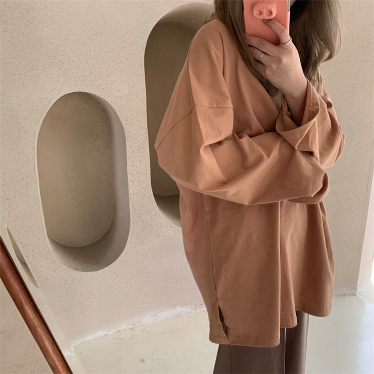 Colorfaith New Women Spring Loose T-Shirts Solid Bottoming Long Sleeve Casual Korean Minimalist Style Triko Tops Tees T601