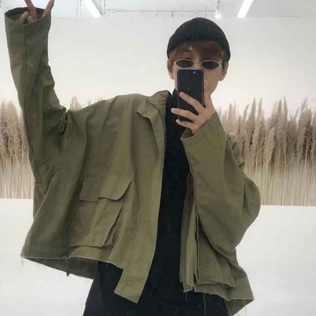 Streetwear Hip Hop Bomber Jacket 2020 Male Pockets Windbreaker Korean Style Fashion Clothing Men Casual Tops L33, Black
Streetwear Hip Hop Bomber Jacket 2020 Male Pockets Windbreaker Korean Style Fashion Clothing Men Casual Tops L33, Black