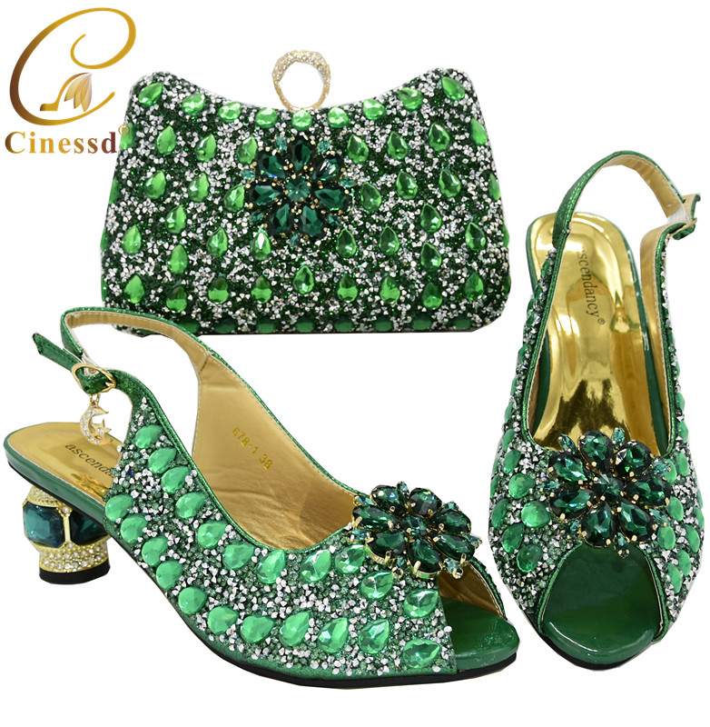 New Women Italian African Party Pumps Shoes and Bag Crystal Wedding Pumps Block Heel Shoes Ladies with Matching Bags Set, Blue
New Women Italian African Party Pumps Shoes and Bag Crystal Wedding Pumps Block Heel Shoes Ladies with Matching Bags Set, Blue