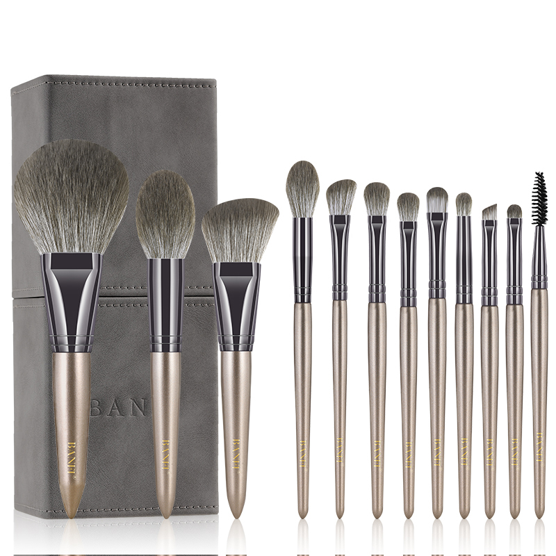 Luxury soft Vegan Nylon Hair Makeup brush kit Cosmetic brushes set for Powder makeup brushes set Foundation brush cleaning brush
Luxury soft Vegan Nylon Hair Makeup brush kit Cosmetic brushes set for Powder makeup brushes set Foundation brush cleaning brush