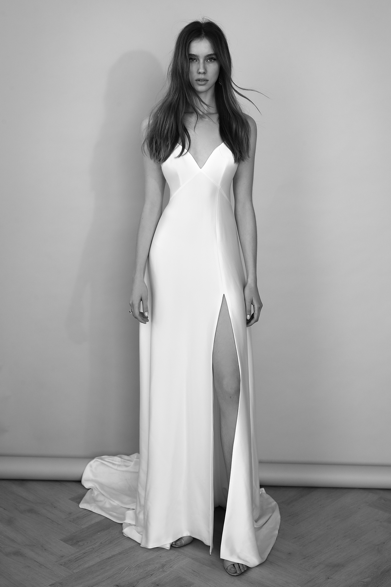 Simple Cheap Mermaid Wedding Dresses Lihi Hod V Neck Side Split Wedding Gowns Sweep Train Vestidos de novia