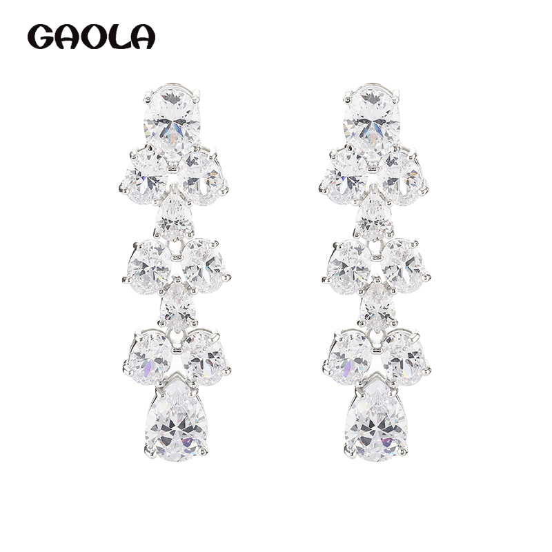 GAOLA Transparent Shiny Long Earrings Luxury Exquisite High Jewelry Personal Temperament Accessories Fashion Earrings GLE9480
GAOLA Transparent Shiny Long Earrings Luxury Exquisite High Jewelry Personal Temperament Accessories Fashion Earrings GLE9480