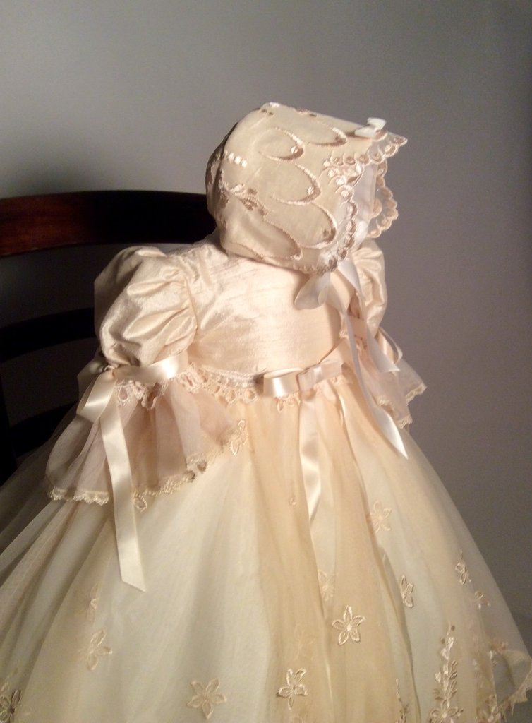 Champagne Gold New 2021 Gown Lace Beaded Baby Girls Baptism Dresses Toddler Infant Christening Dress With bonnet