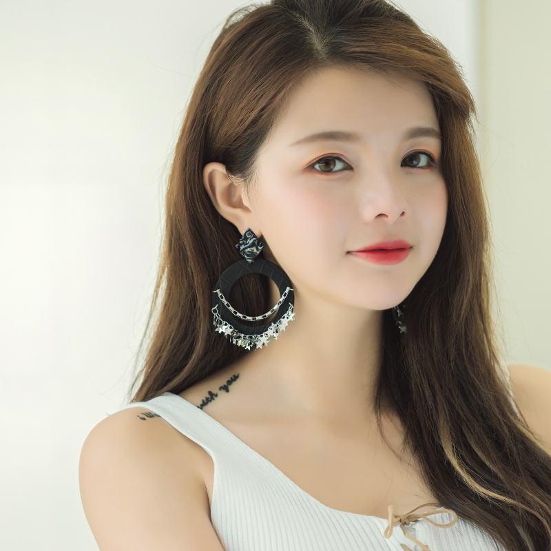 Hot Sale Leather Ring Earrings Female Temperament Personality Wild Dotted Five-pointed Star Chain Female Earrings