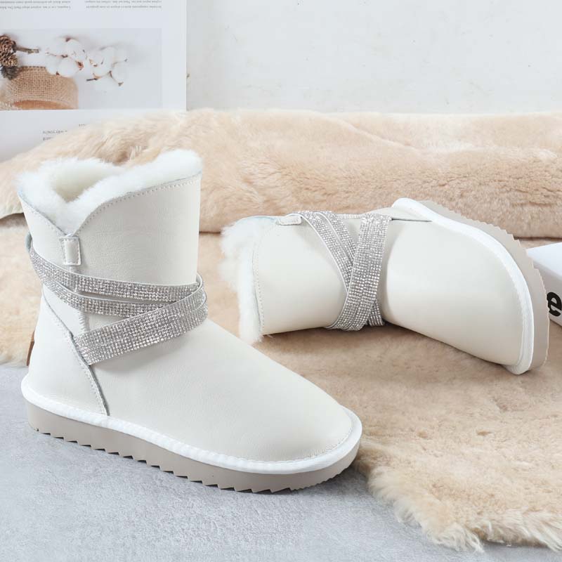 2020 Ladies Shoes Snow Boots Low Heels Chaussures Femme Winter Women Ankle Boots Wool Scarpe Donna Round Toe Zipper Botas Bling, As show
2020 Ladies Shoes Snow Boots Low Heels Chaussures Femme Winter Women Ankle Boots Wool Scarpe Donna Round Toe Zipper Botas Bling, As show