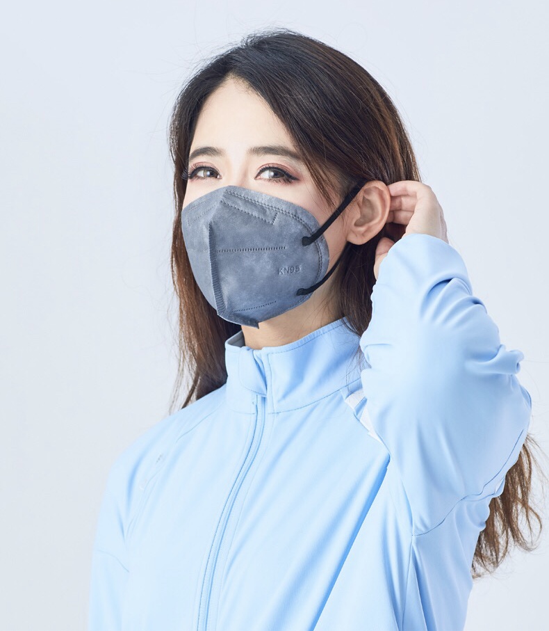Kn95 face shield.Low respiratory resistance, comfortable ventilation, safety and no odor.Free freight, fast delivery.
Kn95 face shield.Low respiratory resistance, comfortable ventilation, safety and no odor.Free freight, fast delivery.