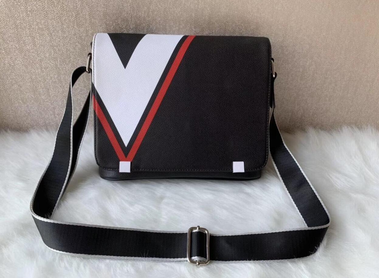 Top quality men square bag crossbody classic fashion metal button Printed real leather chain bag luxury handbag purses bags Free shipping, Yellow
Top quality men square bag crossbody classic fashion metal button Printed real leather chain bag luxury handbag purses bags Free shipping, Yellow
