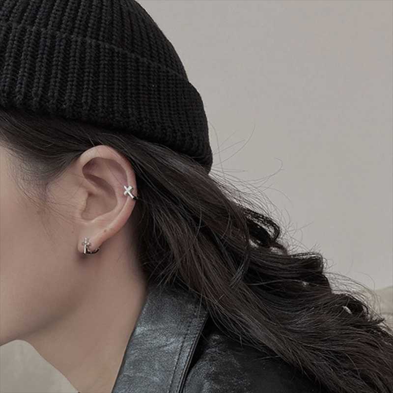 Hoop & Huggie Cool Hiphop Cross Simple Fashion Circle Silver Color Earrings For Women Mens Trendy Luxury Jewelry Gifts SD2337
Hoop & Huggie Cool Hiphop Cross Simple Fashion Circle Silver Color Earrings For Women Mens Trendy Luxury Jewelry Gifts SD2337