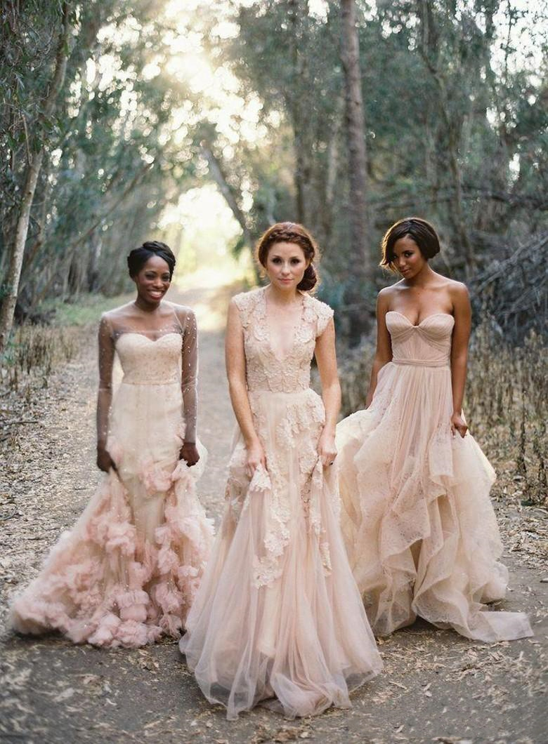 Boho Blush Pink Delicate Lace A e Wedding Dress Deep V Neck Romantic Reem Acra Tulle Bridal Gowns Vintage Country Garden Long Bride Reception Dresses