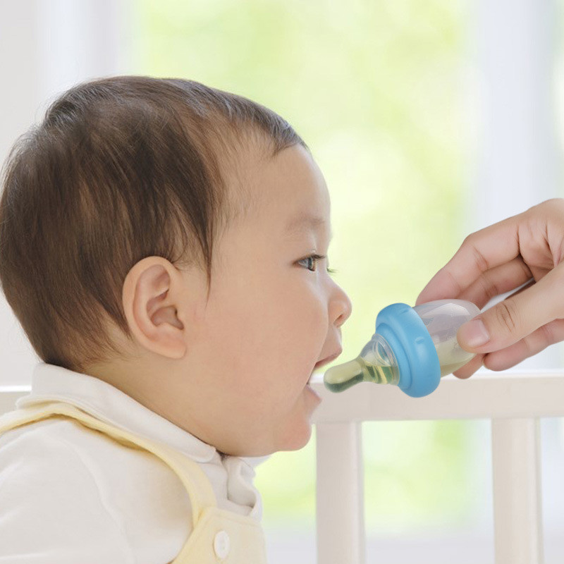 Newborn Babies Water Feeding Pacifier Feeder Dummy Soother Weaning Nipple Baby Care Accessory
Newborn Babies Water Feeding Pacifier Feeder Dummy Soother Weaning Nipple Baby Care Accessory