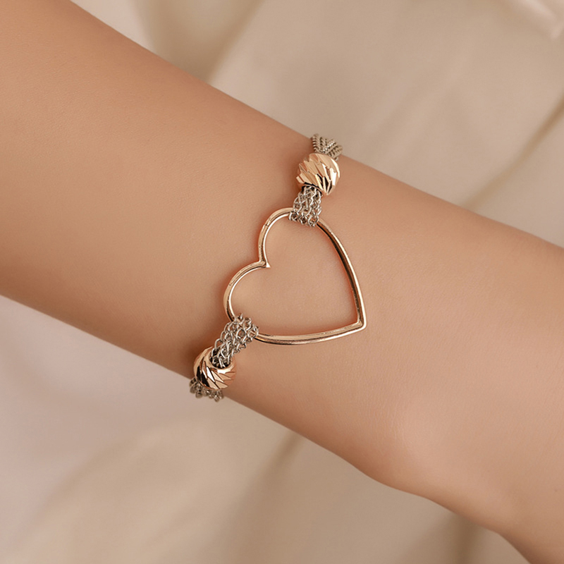 Fashion Female Love Shaped Bracelet Golden Heart Hollow Out Bracelet Chain For Women Charm Party Wedding Bracelets
Fashion Female Love Shaped Bracelet Golden Heart Hollow Out Bracelet Chain For Women Charm Party Wedding Bracelets