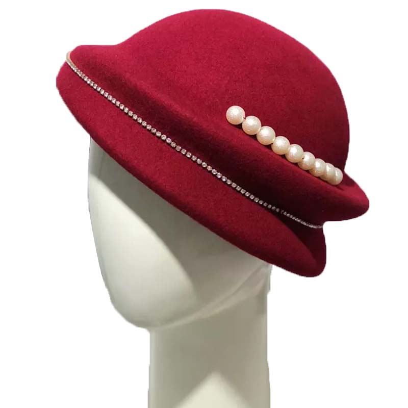 2020 New Black Wool Hat Womens Beret Autumn Winter Fedora Pearl Elegant Cloche Felt Hat Female Dress Vintage CapsM90
2020 New Black Wool Hat Womens Beret Autumn Winter Fedora Pearl Elegant Cloche Felt Hat Female Dress Vintage CapsM90