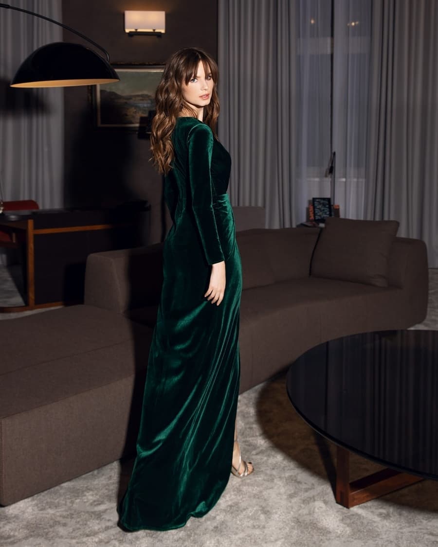 Dark Green Arabic Velvet Evening Dresses V Neck Front Split Long Sleeve Prom Gowns Custom Made Formal Pageant Dress