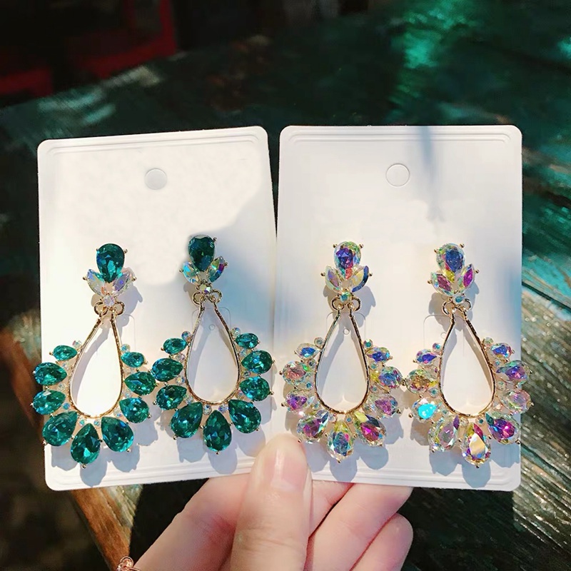 MENGJIQIAO New Fashion Big Oval Flower Crystal Waterdrop Temperament Dangle Earrings For Women Pendant Party Boucle D'oreilles
MENGJIQIAO New Fashion Big Oval Flower Crystal Waterdrop Temperament Dangle Earrings For Women Pendant Party Boucle D'oreilles